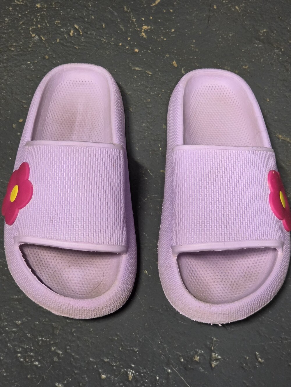 Purple w/yellow flower slide sandals kids girls size 2